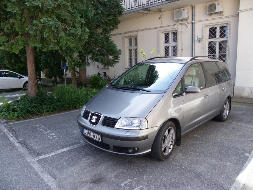 Eladó Csurgó Város Önkormányzatának Seat Alhamra 2.0 PD TDI STYLANCE típusú gépjárműve