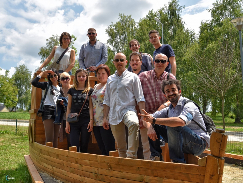 &bdquo;&Eacute;p&iacute;ts&uuml;k Eur&oacute;p&aacute;t&rdquo; &ndash; Csurg&oacute;n